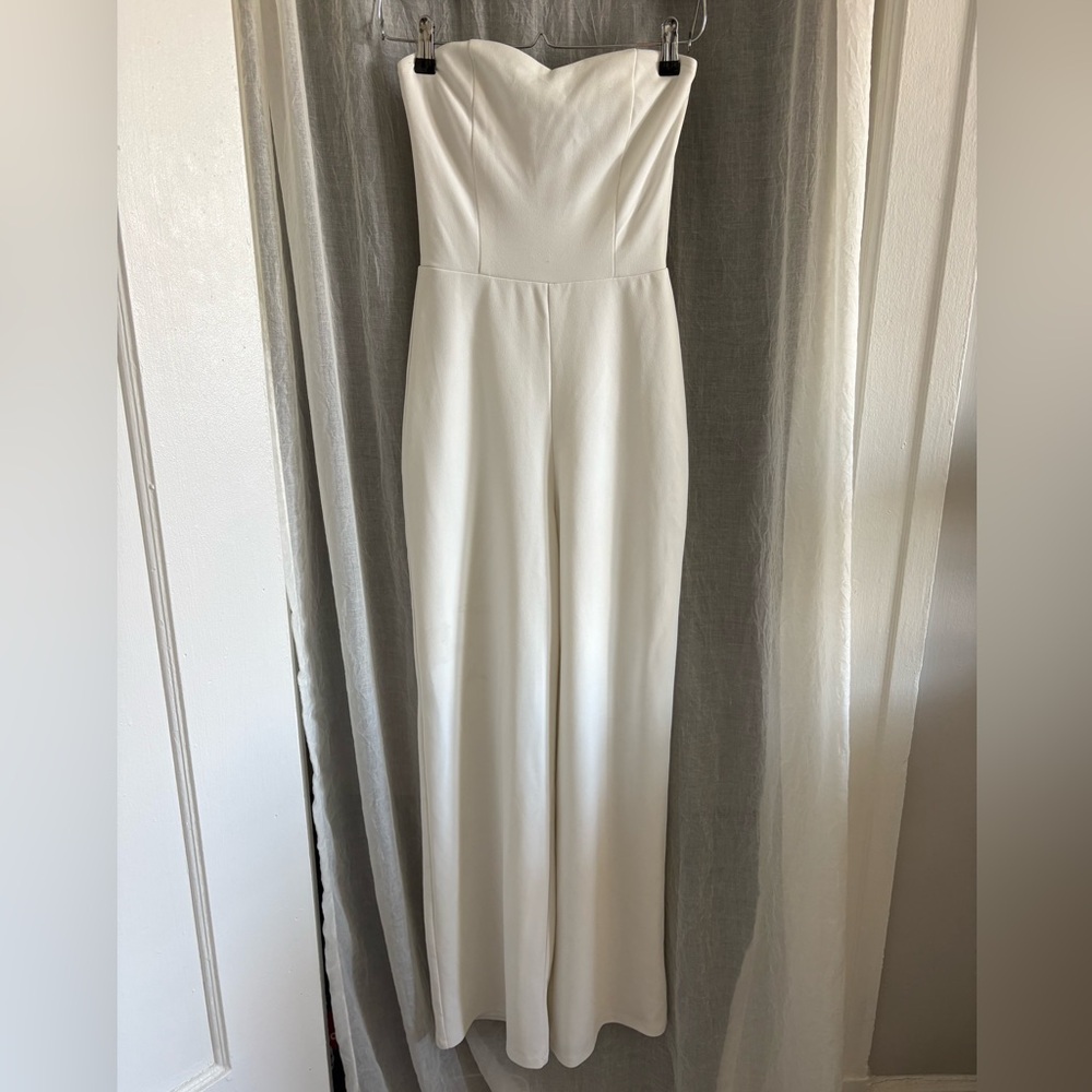 Lulus Chic White Strapless Jumpsuit size xs - Picture 2 of 9